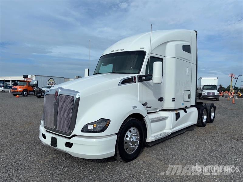 Kenworth T680 Влекачи