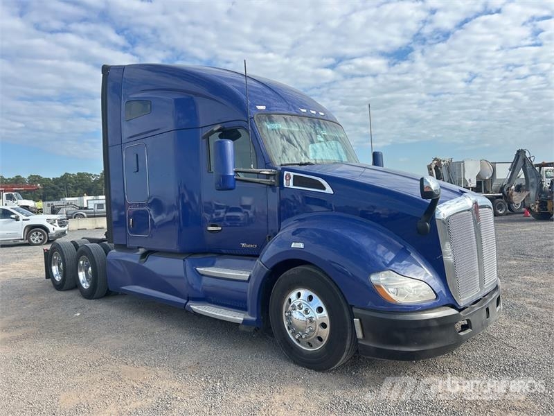 Kenworth T680 Vlačilci