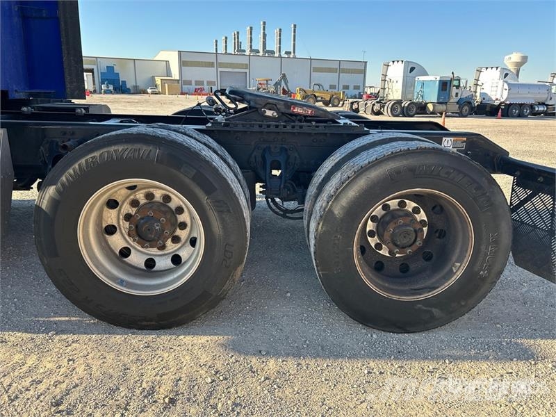Kenworth T680 Sattelzugmaschinen