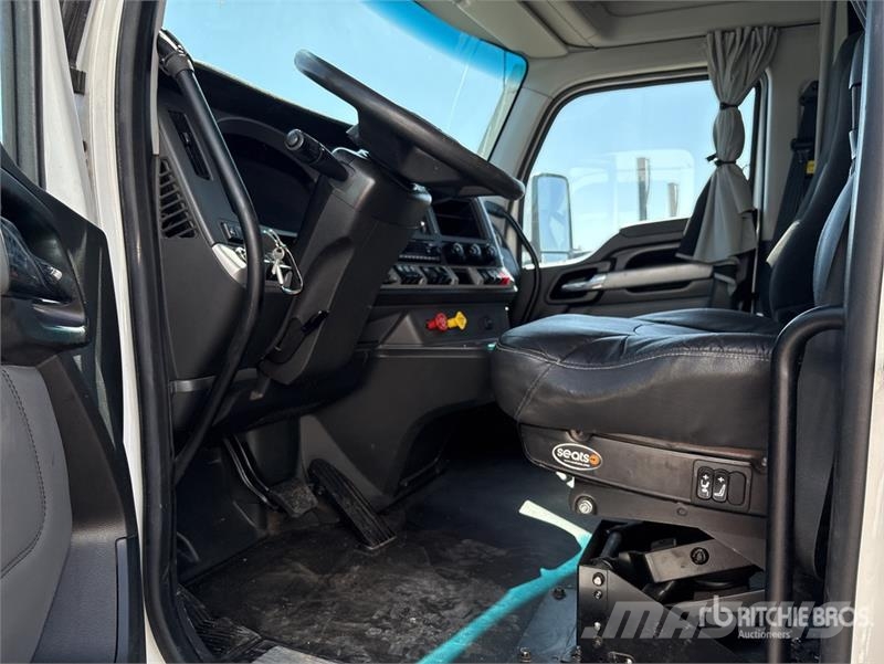 Kenworth T680 Седельные тягачи
