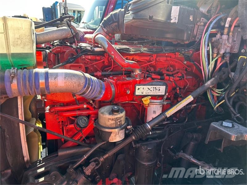 Kenworth T680 Vetopöytäautot