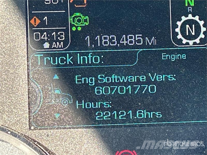Kenworth T680 4x2 S/A Day Cab Truck Tractor Tractor Units
