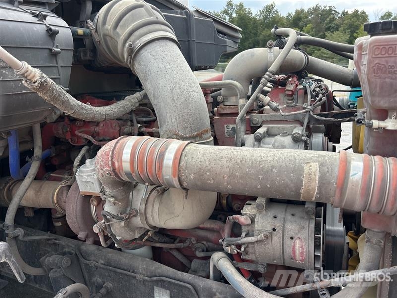Kenworth T680 4x2 S/A Day Cab Truck Tractor Sattelzugmaschinen