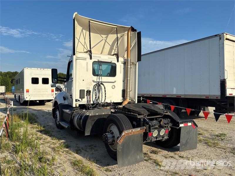 Kenworth T680 4x2 S/A Day Cab Truck Tractor Prime Movers