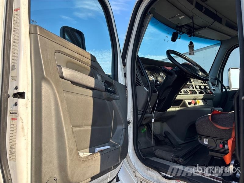 Kenworth T680 4x2 S/A Day Cab Truck Tractor Prime Movers
