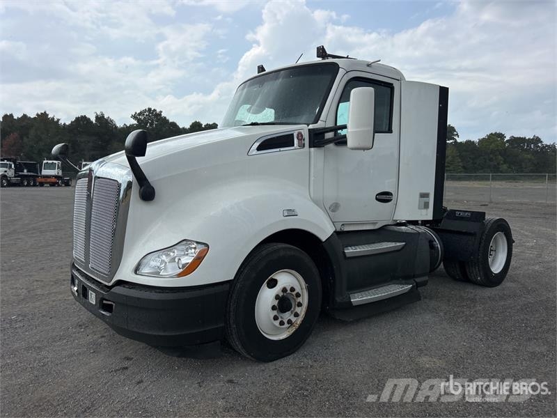 Kenworth T680 4x2 S/A Day Cab Truck Tractor Sattelzugmaschinen