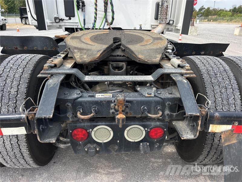 Kenworth T680 4x2 S/A Day Cab Truck Tractor Sattelzugmaschinen