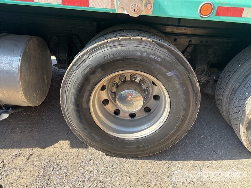 Kenworth T680 6x4 T/A Dump Truck Tipper trucks