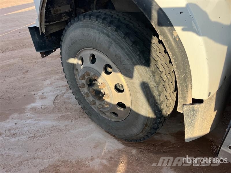 Kenworth T800 Motrici e Trattori Stradali