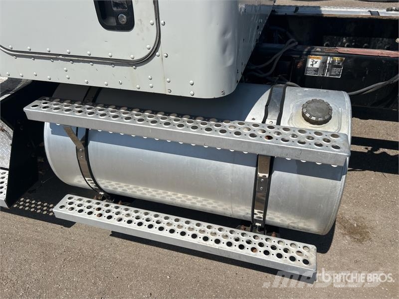 Kenworth T800 Traktorske jedinice