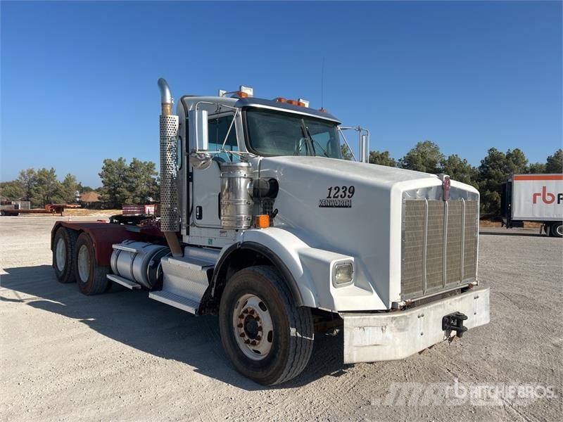 Kenworth T800 Τράκτορες