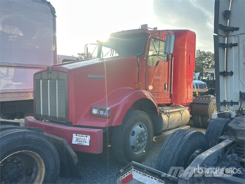 Kenworth T800 وحدات الجر