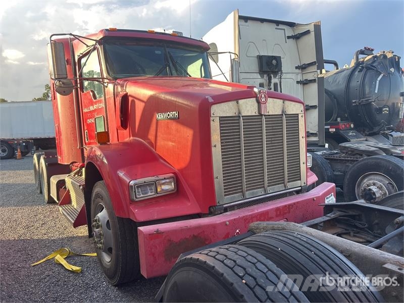Kenworth T800 وحدات الجر