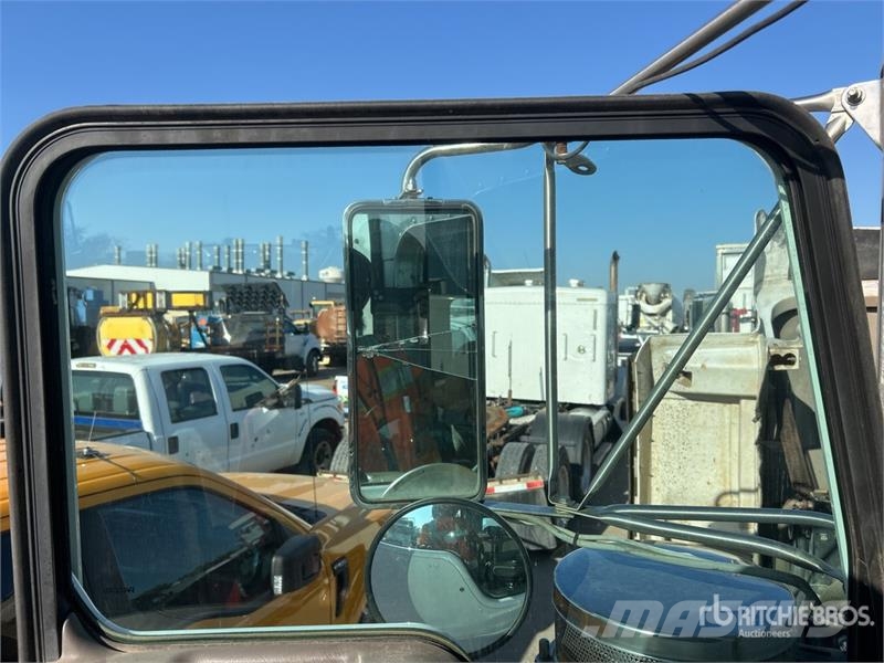 Kenworth T800 Τράκτορες