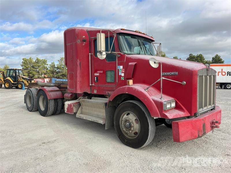 Kenworth T800 Sadulveokid