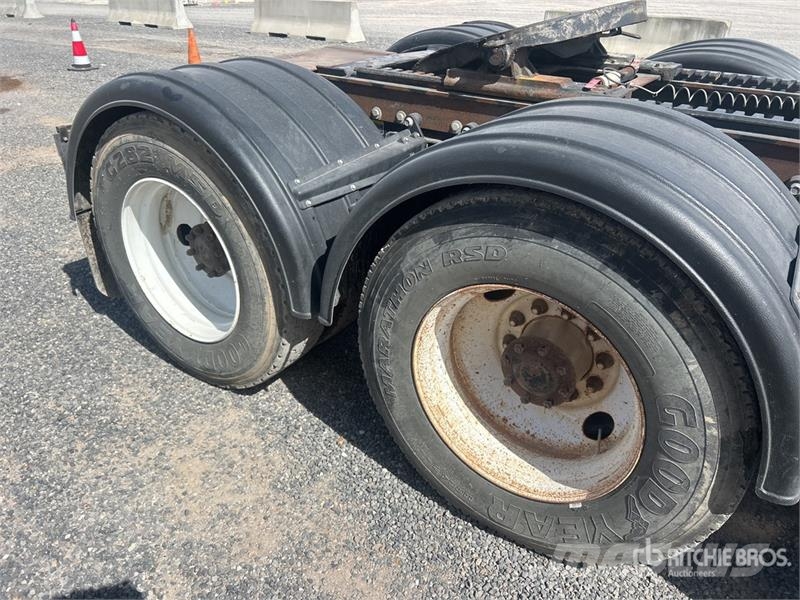Kenworth T800 Vetopöytäautot