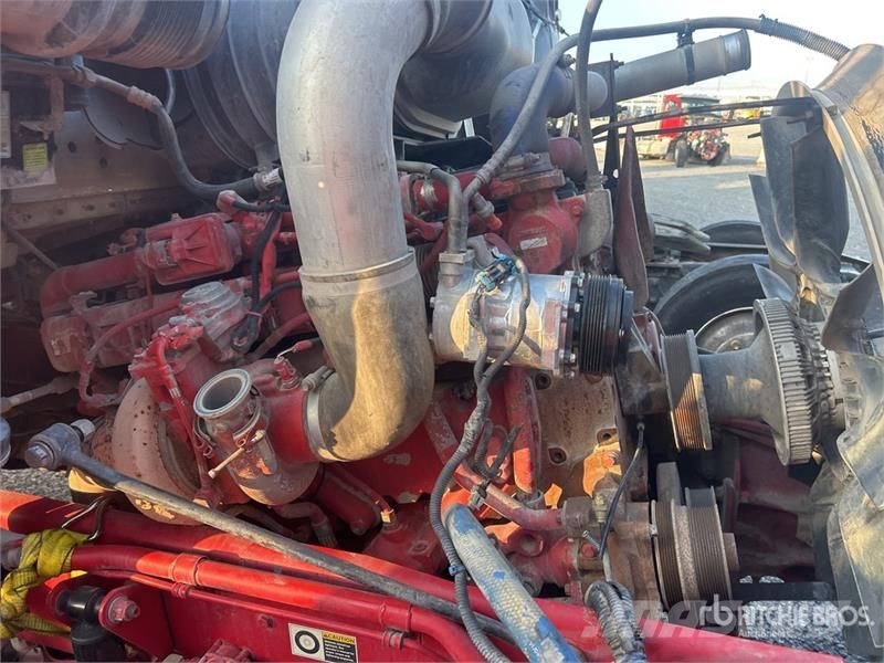 Kenworth T800 وحدات الجر