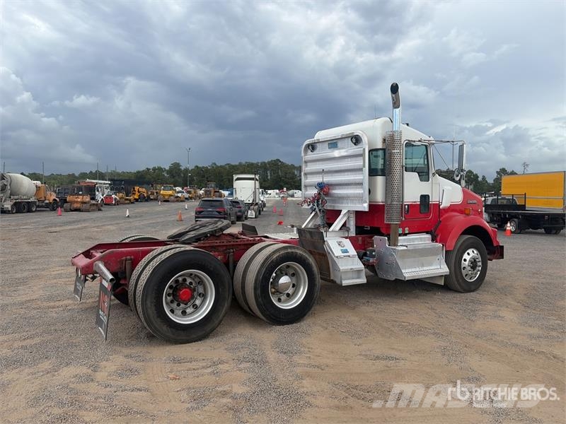 Kenworth T800 Autotractoare