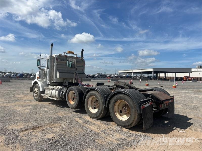 Kenworth T800 Vetopöytäautot