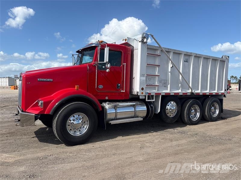 Kenworth T800 شاحنات قلابة