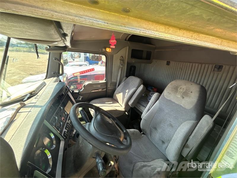 Kenworth T800 Prime Movers