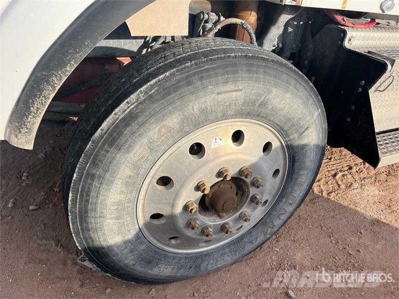 Kenworth T800 Motrici e Trattori Stradali