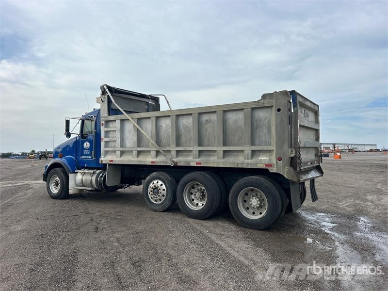 Kenworth T800 Pašizgāzējs