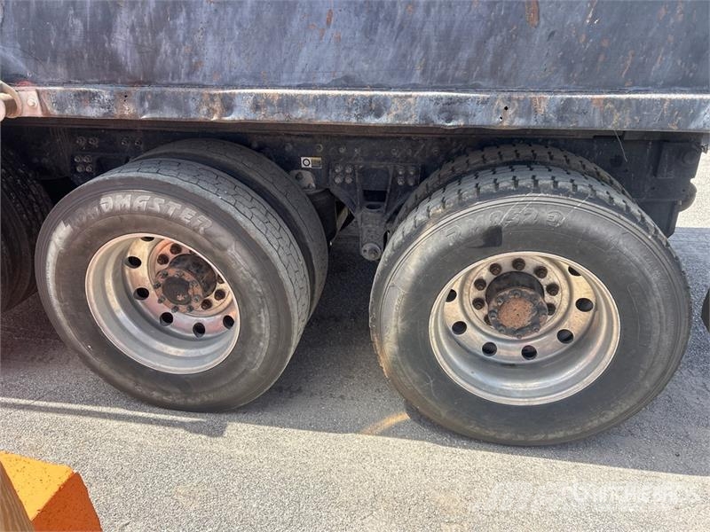 Kenworth T800 Autobasculanta