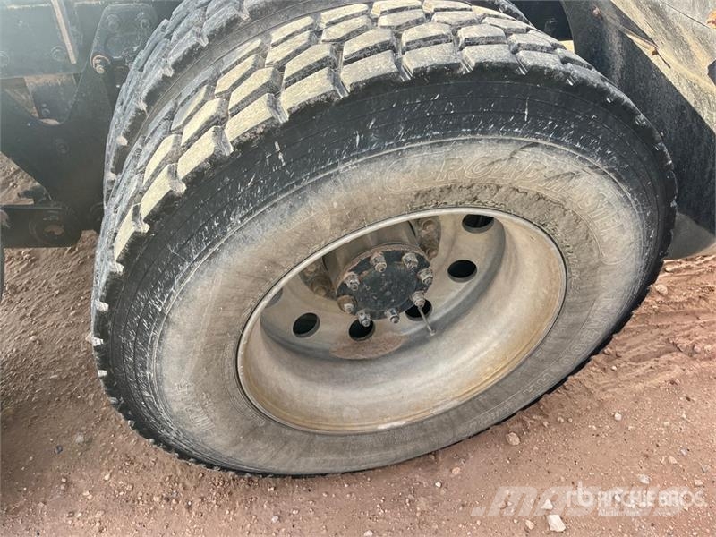 Kenworth T800 Motrici e Trattori Stradali