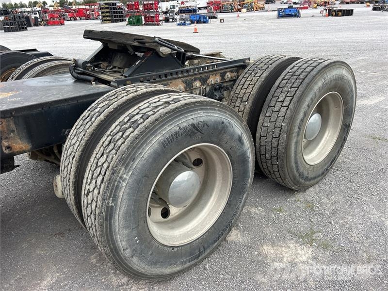 Kenworth T800 Vilcēji
