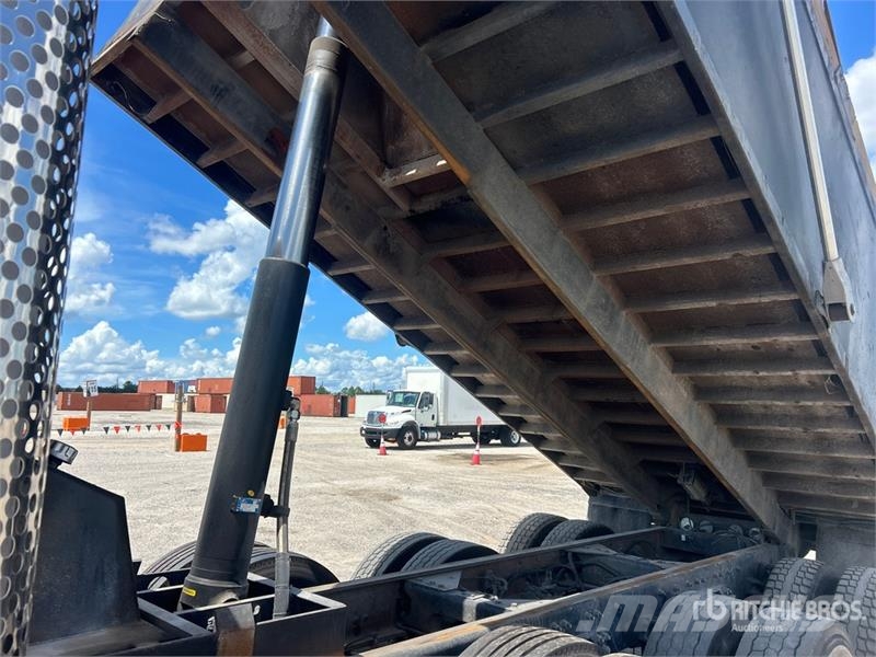 Kenworth T800 Autobasculanta