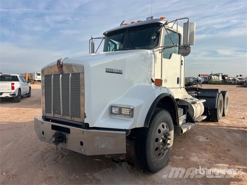 Kenworth T800 Motrici e Trattori Stradali