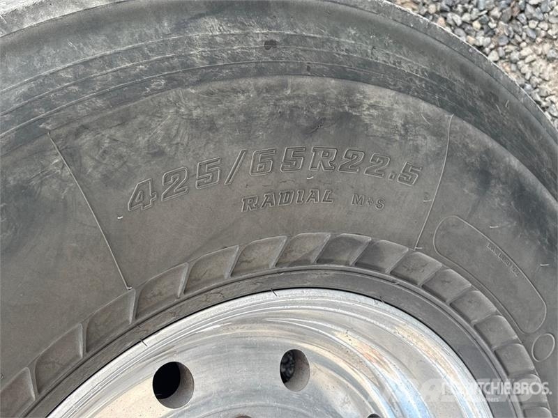 Kenworth T800 Vyslobodzovacie vozidlá