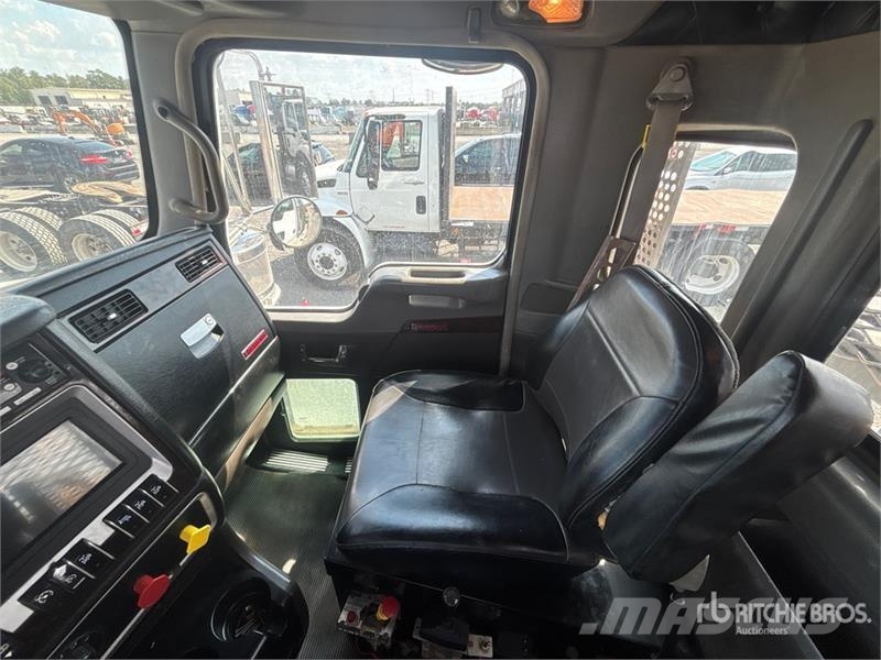 Kenworth T800 Vyslobodzovacie vozidlá