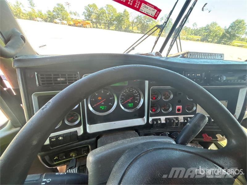 Kenworth T800 Prime Movers