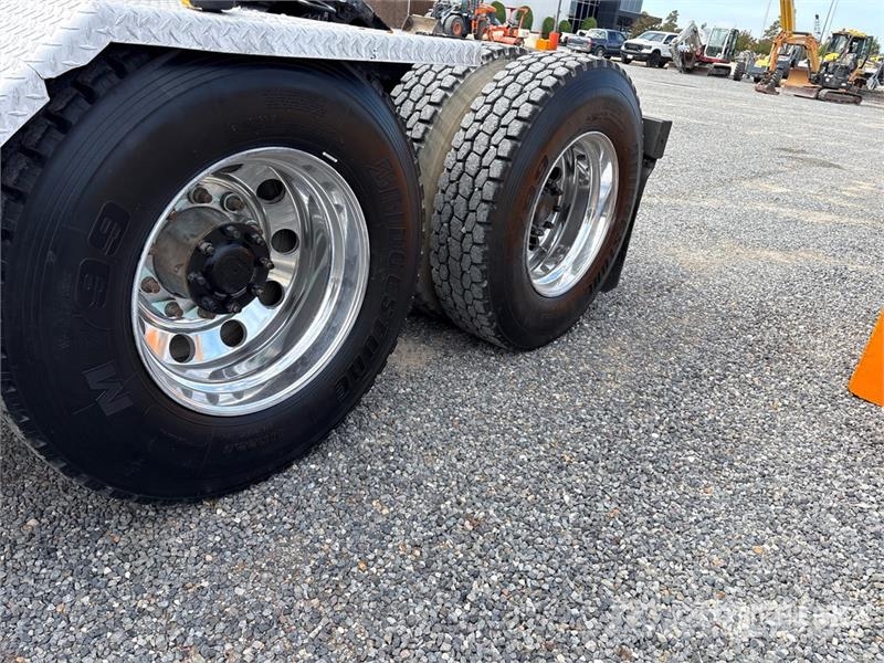 Kenworth T800 Vlečna vozila za tovornjake