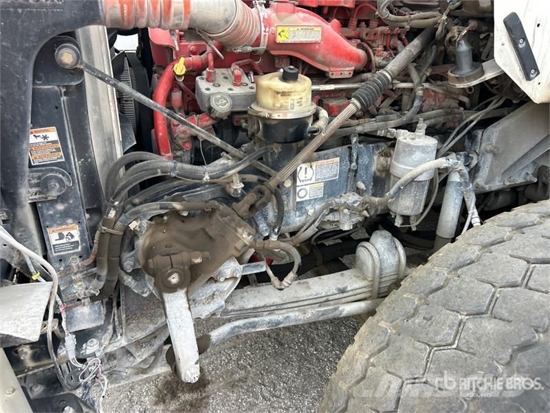 Kenworth T800 Savivarčių priekabų vilkikai