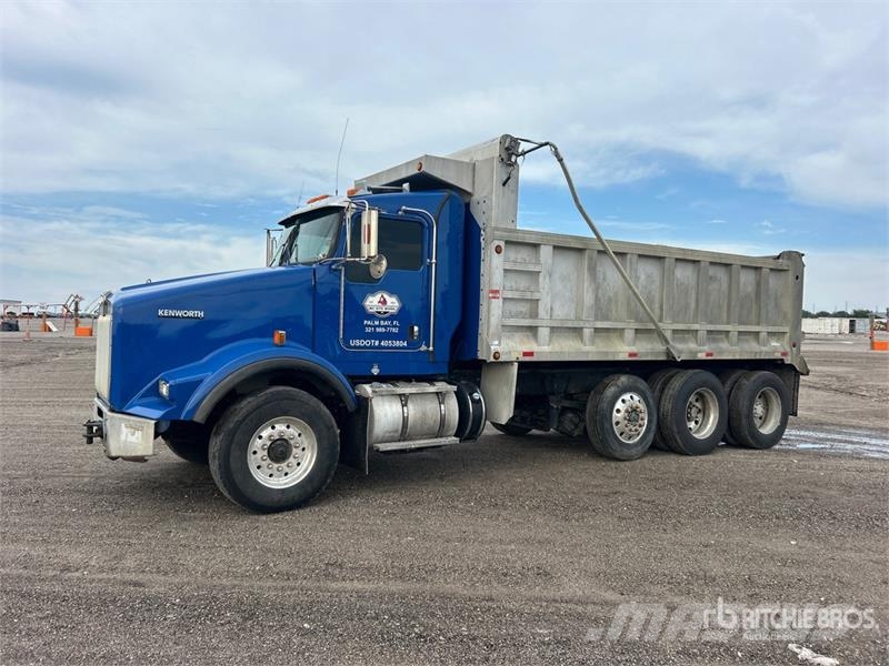 Kenworth T800 Pašizgāzējs