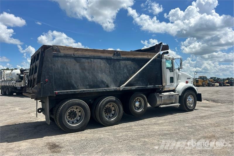 Kenworth T800 Autobasculanta