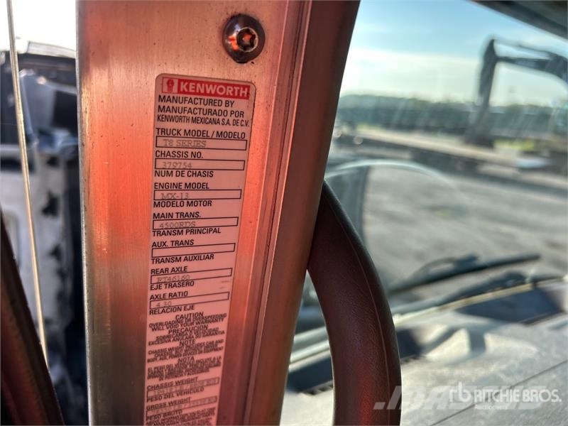 Kenworth T800 Tipper trucks