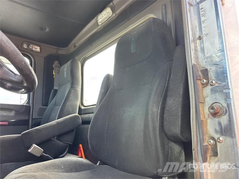 Kenworth T800 Prime Movers