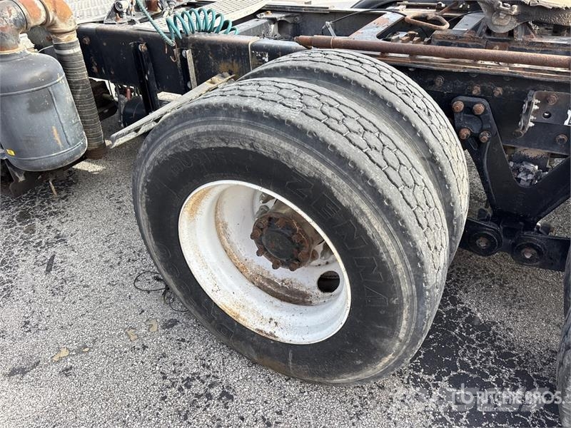 Kenworth T800 Prime Movers