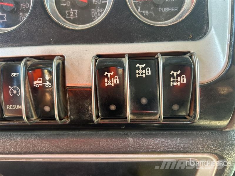 Kenworth T800 Vetopöytäautot
