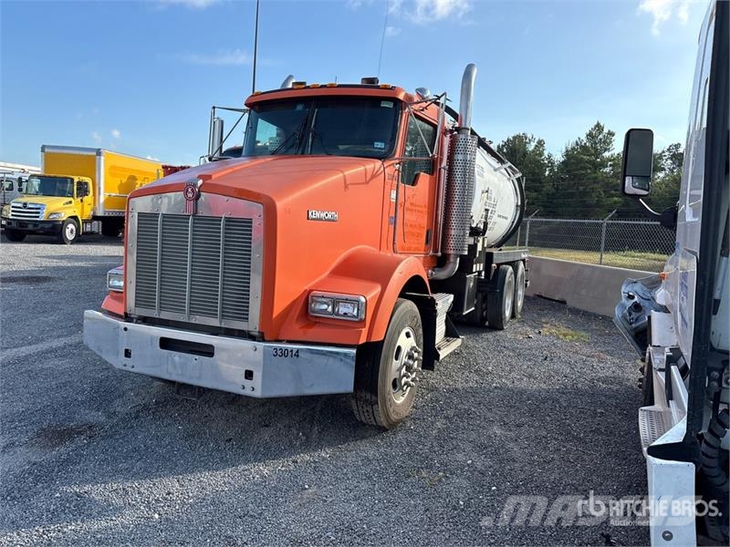 Kenworth T800 콤비/진공 트럭