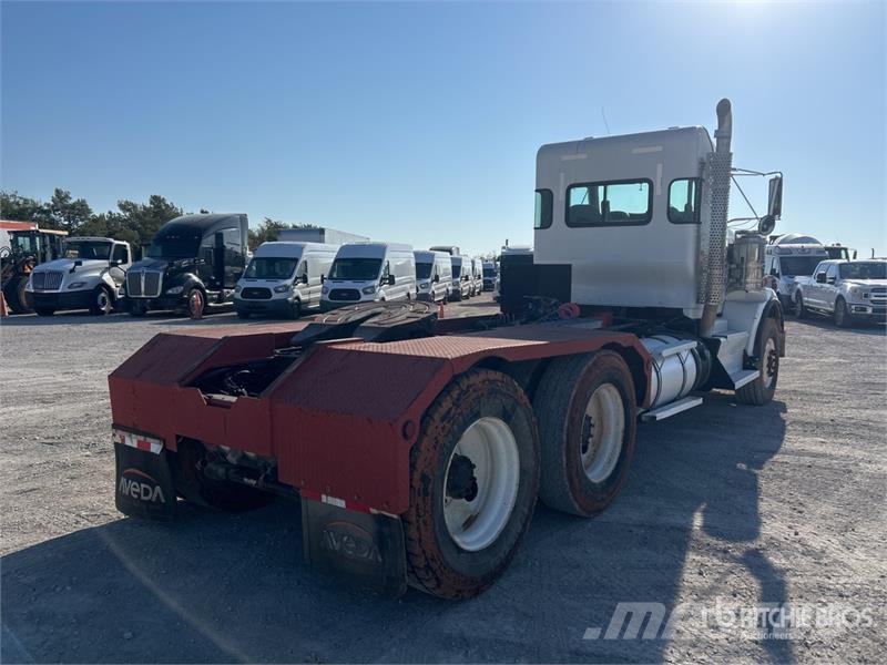 Kenworth T800 Τράκτορες