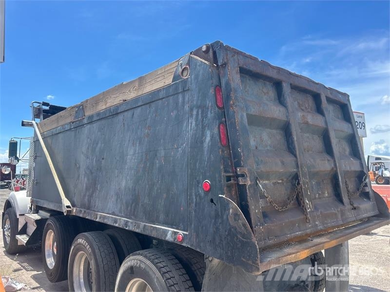 Kenworth T800 Autobasculanta