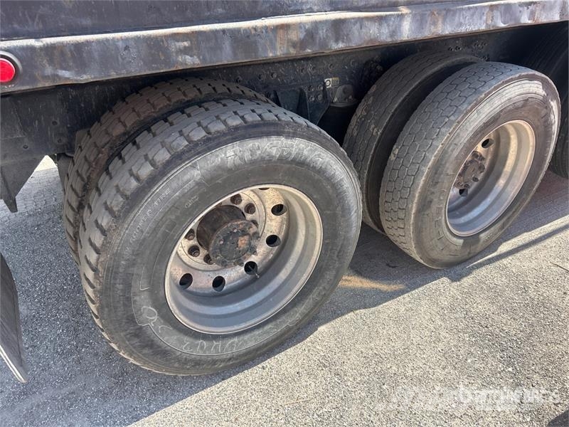 Kenworth T800 Autobasculanta