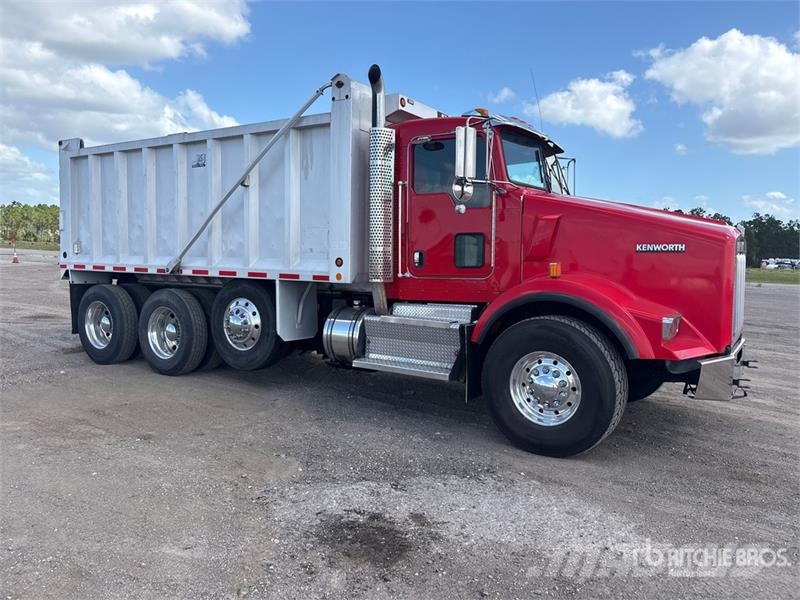 Kenworth T800 شاحنات قلابة