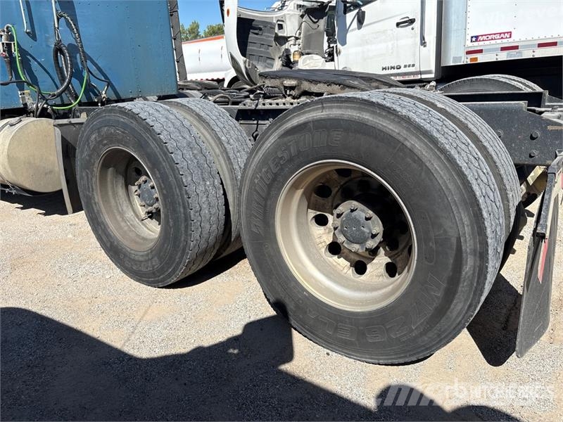 Kenworth T800 Vlačilci