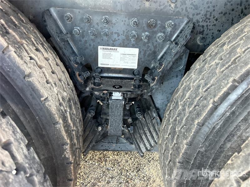 Kenworth T800 Tipper trucks